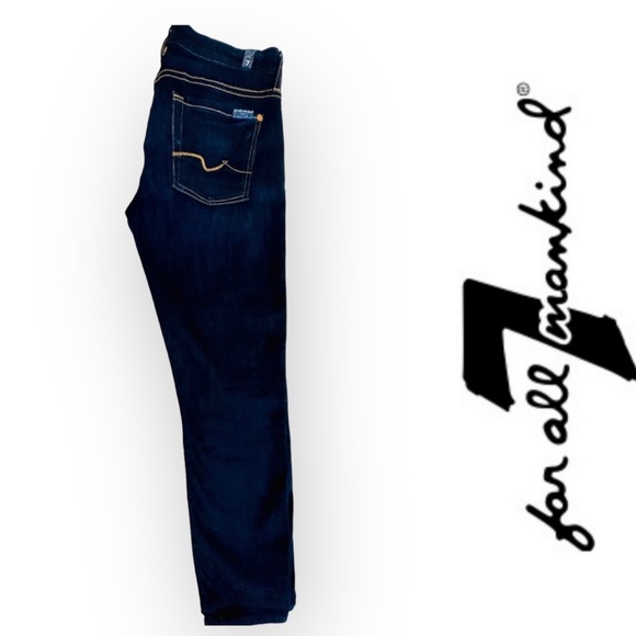 7 for All Mankind Kimmie Straight Crop Jeans, Size 28, MSRP $198 - Picture 6 of 9